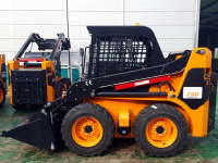 Погрузчик BAWOO 720 с бортовым поворотом 