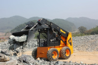 Погрузчик BAWOO BSL350EX с бортовым поворотом Погрузчик BAWOO BSL350EX с бортовым поворотом