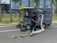 Подметально-уборочная вакуумная машина электрическая SV-25G Pro Подметально-уборочная вакуумная машина электрическая SV-25G Pro