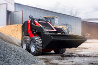 Колесный мини погрузчик RED BUG RBL 04 Колесный мини погрузчик RED BUG RBL 04