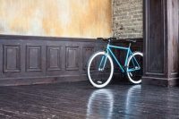 Велосипед Bear Bike Belgrad (Голубая рама, белые обода) Велосипед Bear Bike Belgrad (Голубая рама, белые обода)